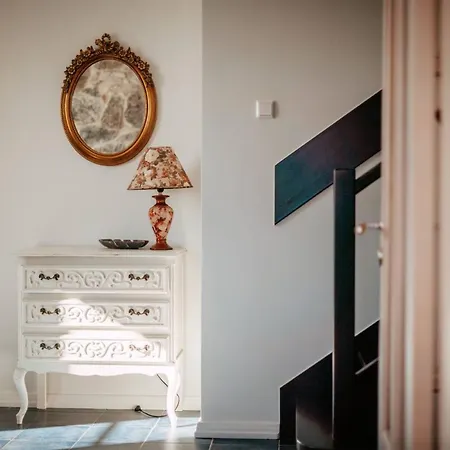 Majestic Manor Gardens An Elegant Private Retreat *