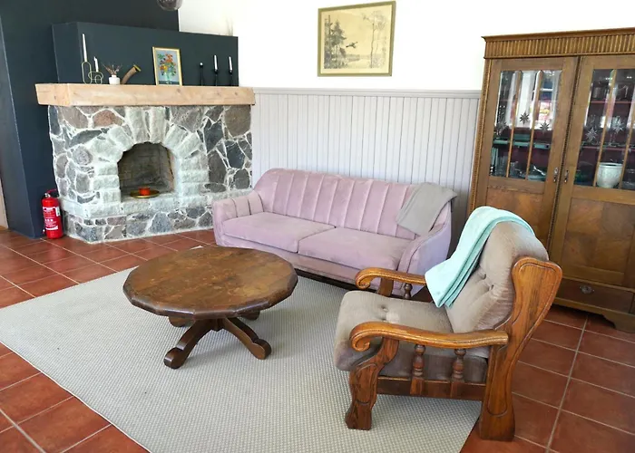 Majestic Manor Gardens An Elegant Private Retreat * Sausti