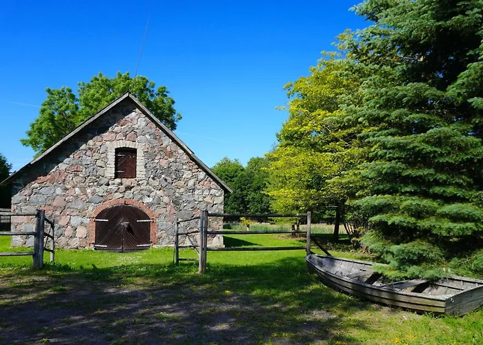 Majestic Manor Gardens An Elegant Private Retreat Sausti